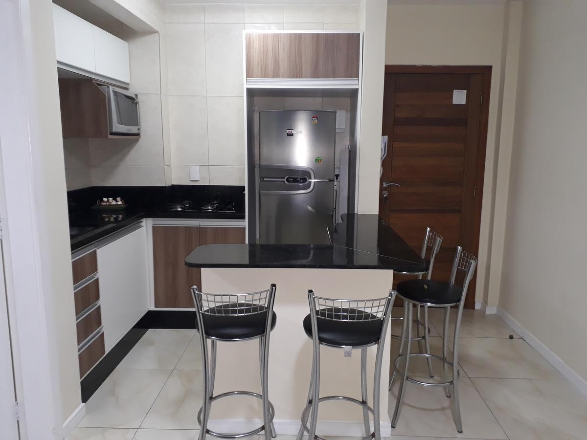 Otimo Apto. 180 Metros Da Praia Balneário Camboriú 外观 照片